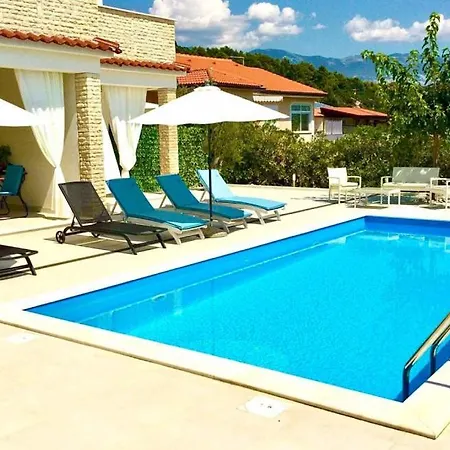 Altea By Guide Apartment Rab Town